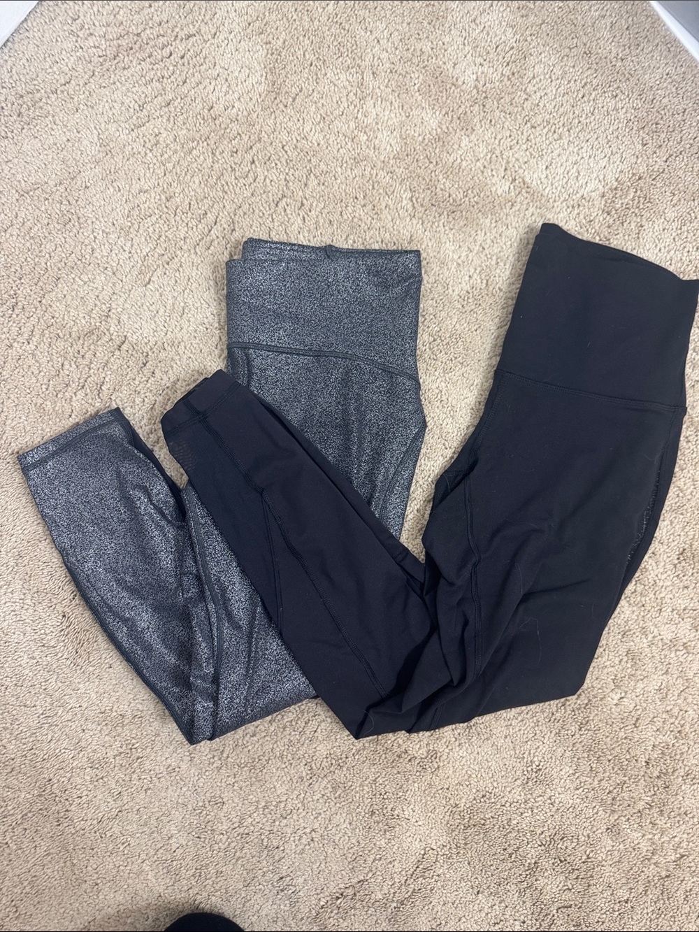Lululemon Lot of Size 8 Wunder Under High Rise Leggings